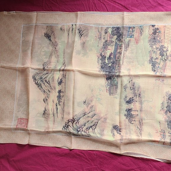**SOLD** BEAUTIFUL BRAND NEW 100% SILK LONG SCARF - Picture 8 of 8